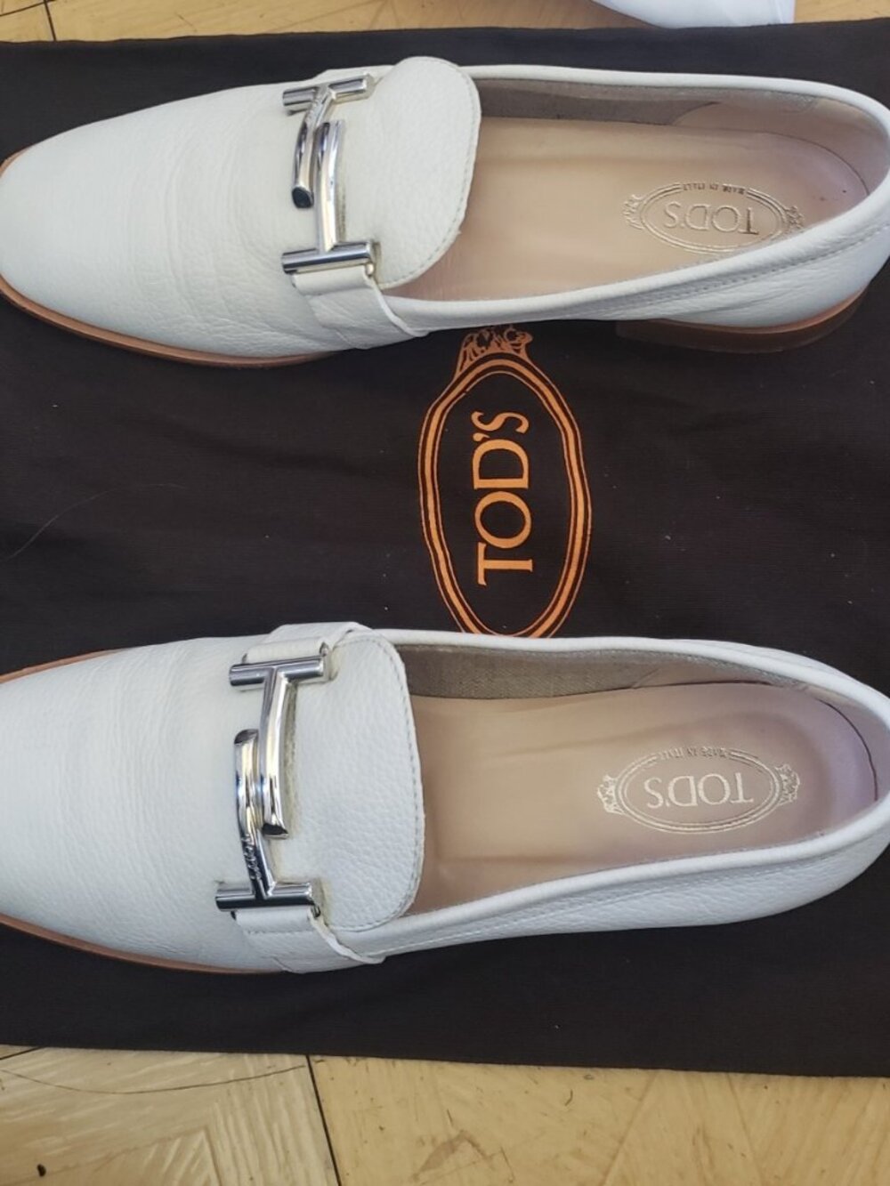 TODS Shoes White leather heeled Silver Hardware Size 7